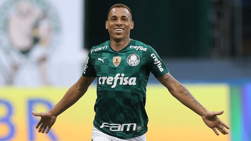 Palmeiras quer 4mi por Breno Lopes e Vasco toma decisão